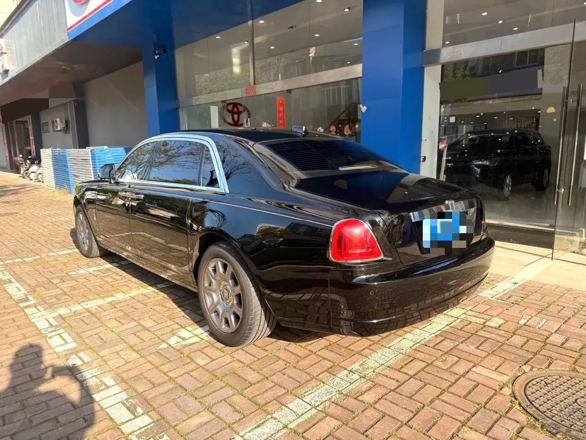2018 Rolls-Royce Ghost 6.6T 571HP V12 8AT,autocango,china used car exporter,china ev exporter,chinese used car exporter,chinese used ev exporter