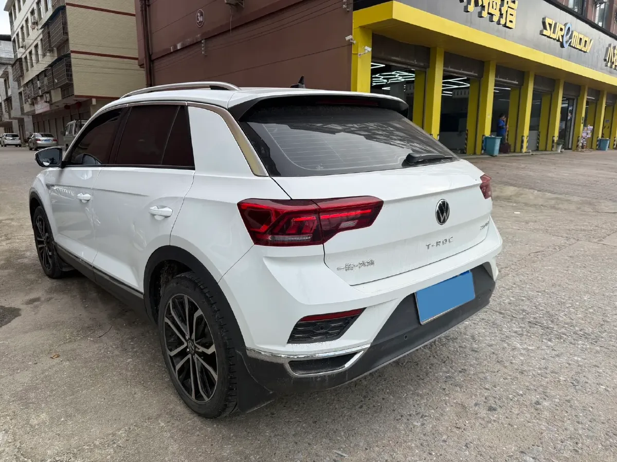 2022 Volkswagen T-Roc 1.4T 150HP L4 7DCT,autocango,china used car exporter,china ev exporter,chinese used car exporter,chinese used ev exporter