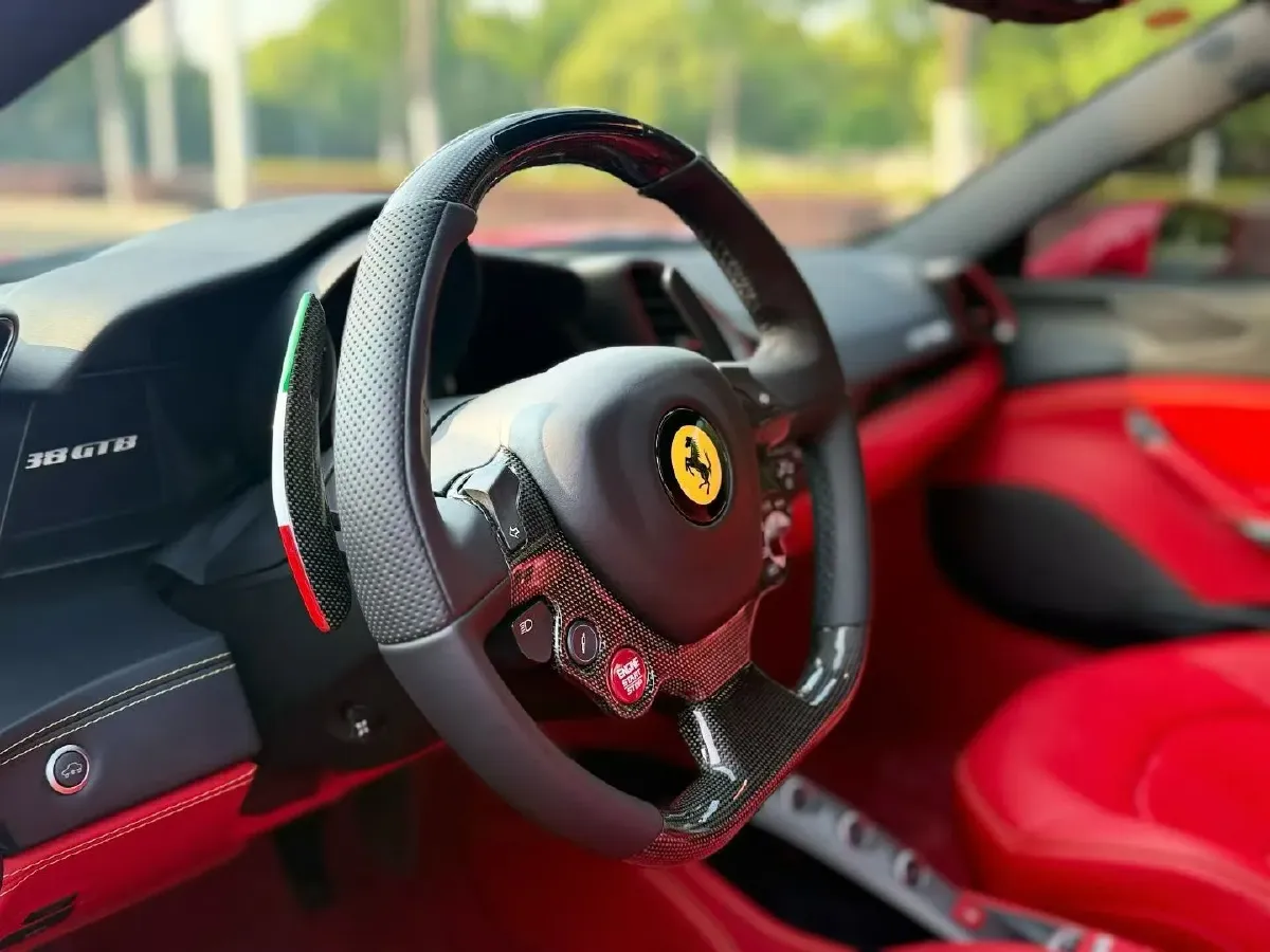 2015 Ferrari 488 3.9T 670HP V8 7DCT,autocango,china used car exporter,china ev exporter,chinese used car exporter,chinese used ev exporter