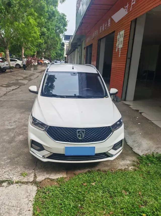 2019 Yema BoJun 1.5L 112HP L4 5MT,autocango,china used car exporter,china ev exporter,chinese used car exporter,chinese used ev exporter