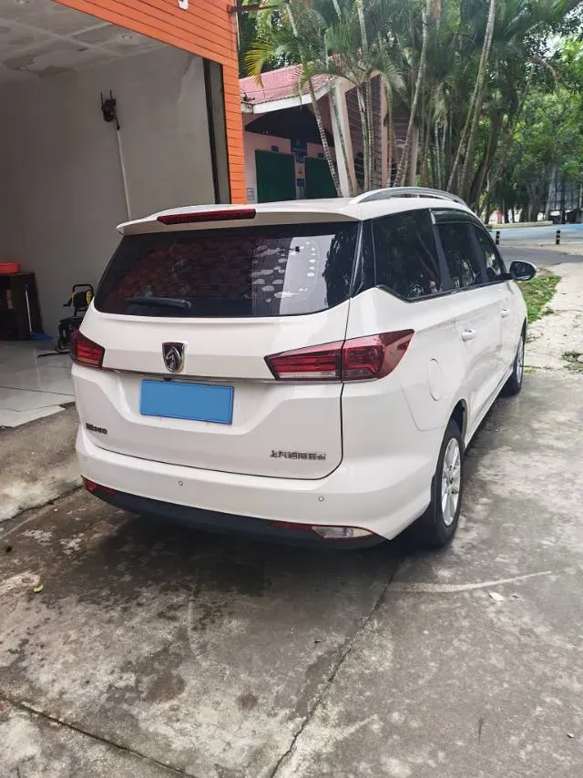 2019 Yema BoJun 1.5L 112HP L4 5MT,autocango,china used car exporter,china ev exporter,chinese used car exporter,chinese used ev exporter