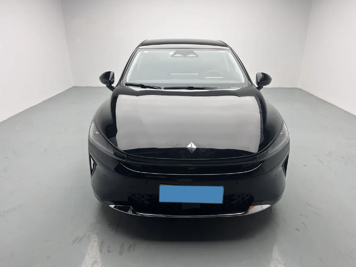 2025 BaoJun XiangJing 1.5T 143HP L4 1DHT PHEV,autocango,china used car exporter,china ev exporter,chinese used car exporter,chinese used ev exporter