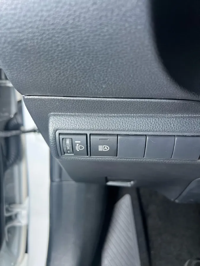 2021 Toyota Corolla 1.5L 121HP L3 CVT,autocango,china used car exporter,china ev exporter,chinese used car exporter,chinese used ev exporter