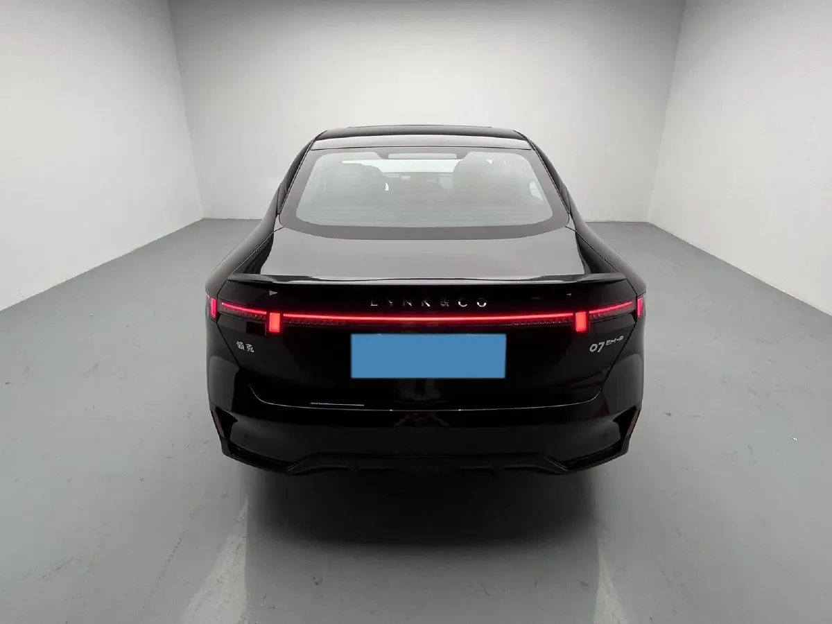 2024 LYNK&CO 07 EM-P 1.5T 163HP L4 3DHT PHEV 18.99KWH,autocango,china used car exporter,china ev exporter,chinese used car exporter,chinese used ev exporter