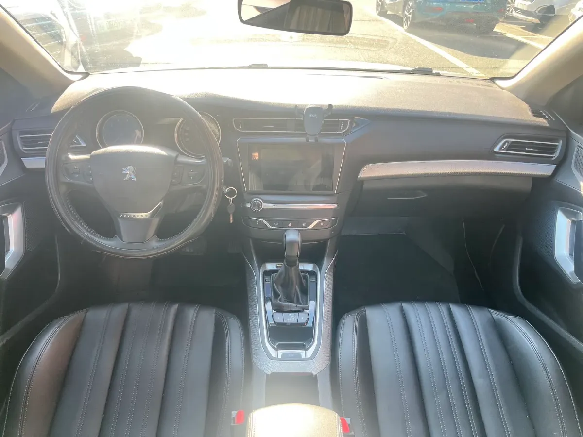 2019 Peugeot 408 1.6T 167HP L4 6AT,autocango,china used car exporter,china ev exporter,chinese used car exporter,chinese used ev exporter
