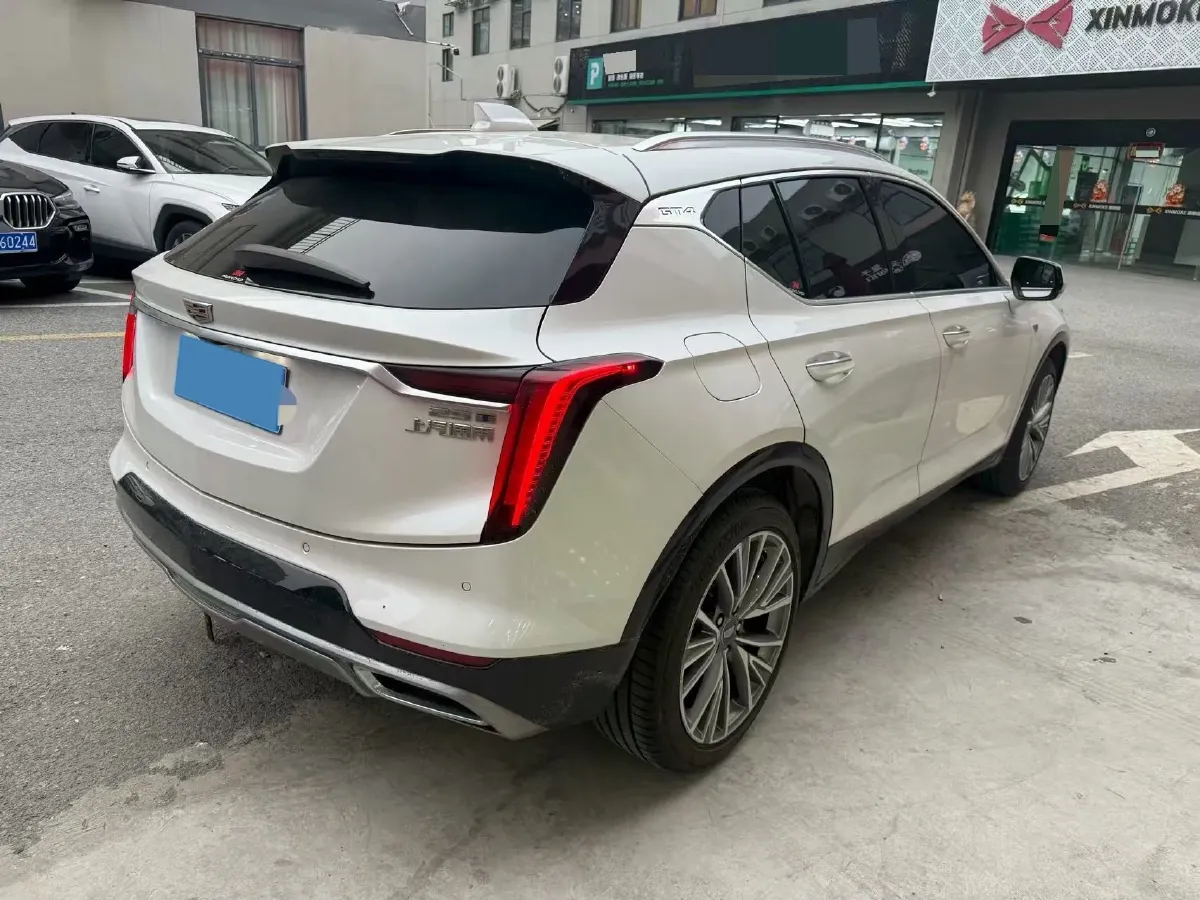2023 Cadillac GT4 1.5T 211HP L4 9AT,autocango,china used car exporter,china ev exporter,chinese used car exporter,chinese used ev exporter