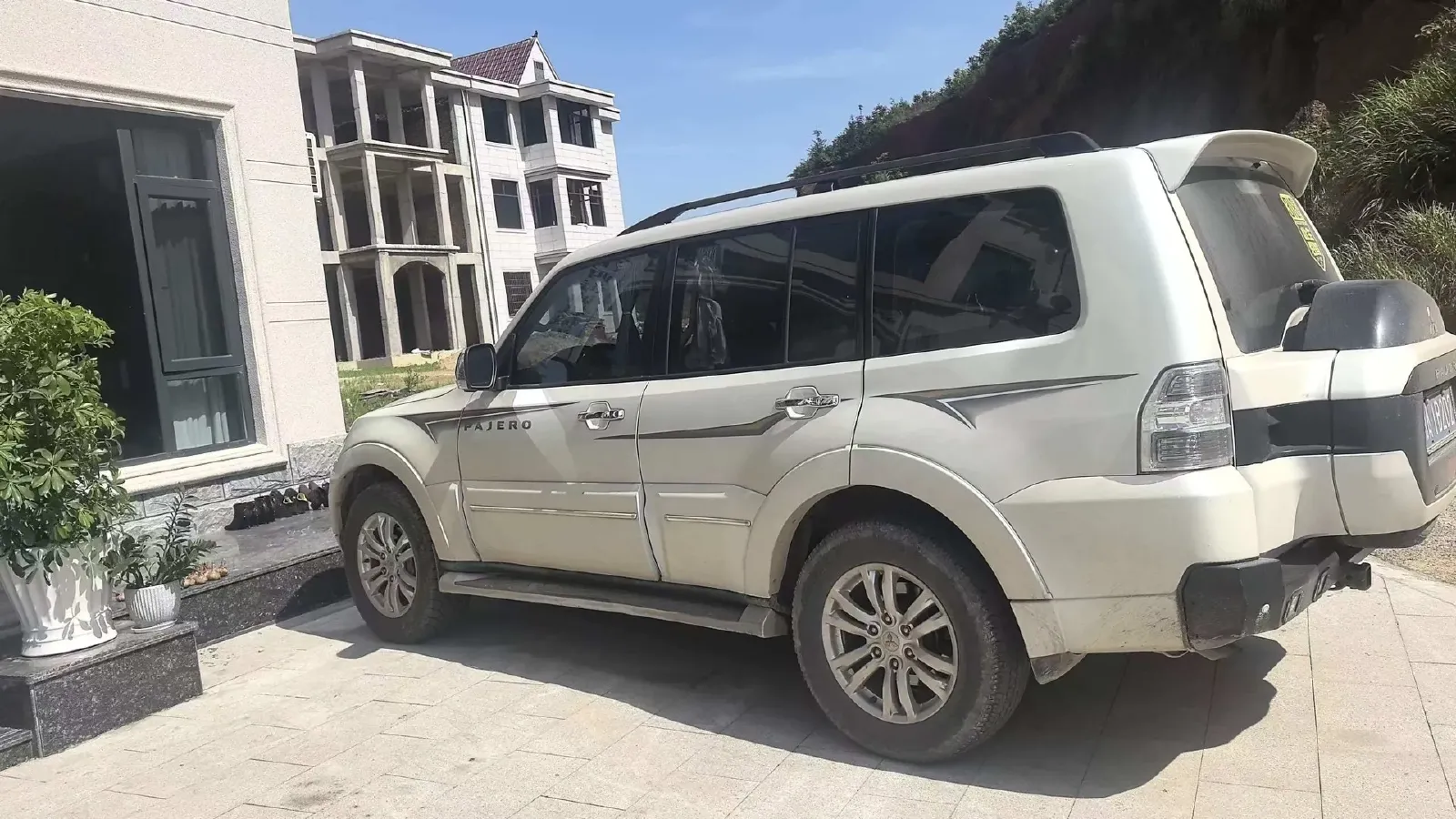 2018 Mitsubishi Pajero 3.0L 174HP V6 5AT,autocango,china used car exporter,china ev exporter,chinese used car exporter,chinese used ev exporter