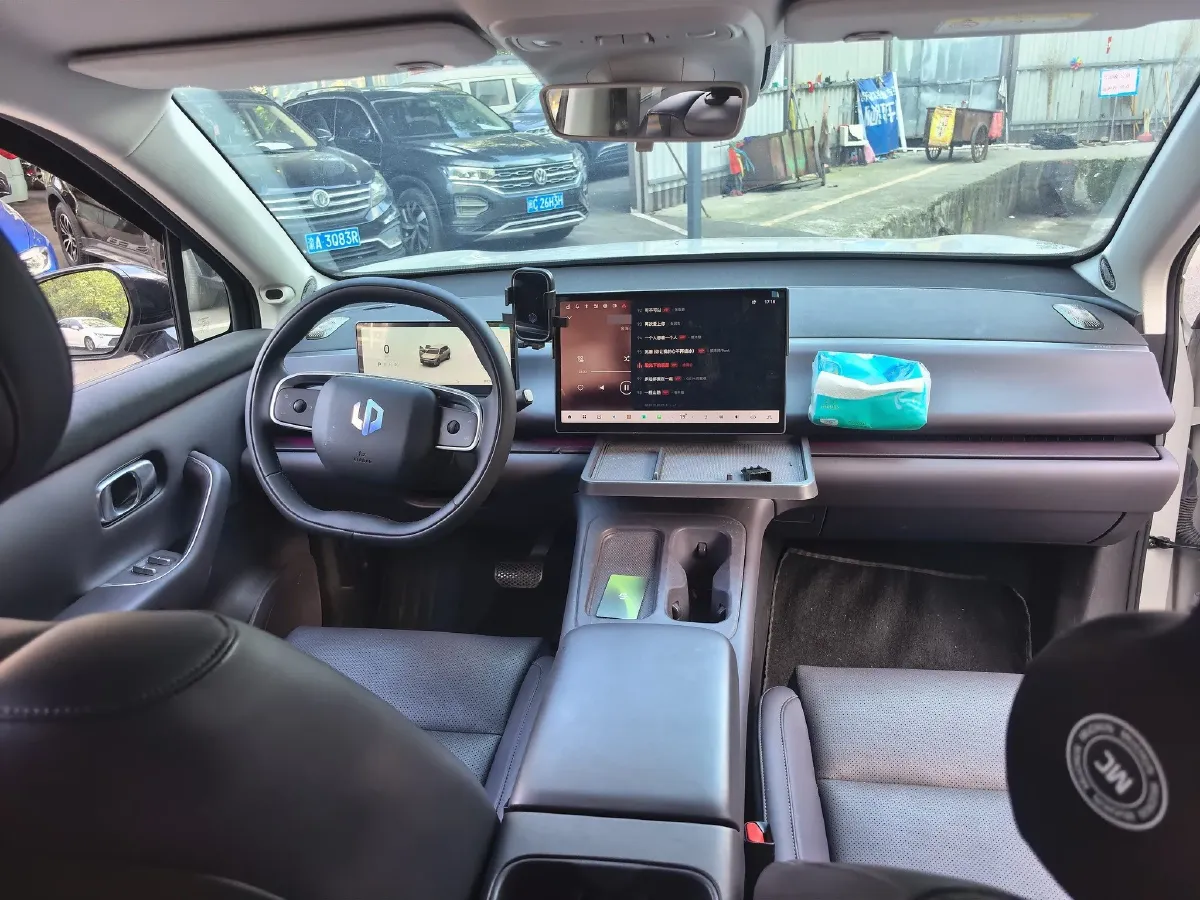 2024 Leapmotor C10 BEV 69.9KWH,autocango,china used car exporter,china ev exporter,chinese used car exporter,chinese used ev exporter