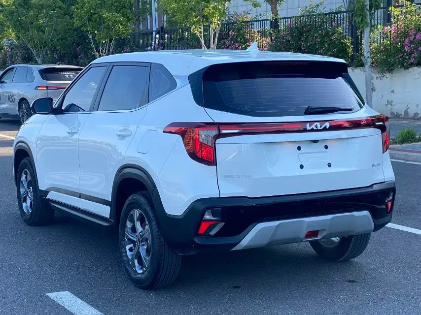 2023 Kia Seltos 1.5L 115HP L4 CVT,autocango,china used car exporter,china ev exporter,chinese used car exporter,chinese used ev exporter