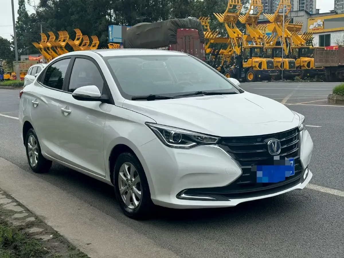 2019 ChangAn Alsvin 1.5L 107HP L4 5DCT,autocango,china used car exporter,china ev exporter,chinese used car exporter,chinese used ev exporter