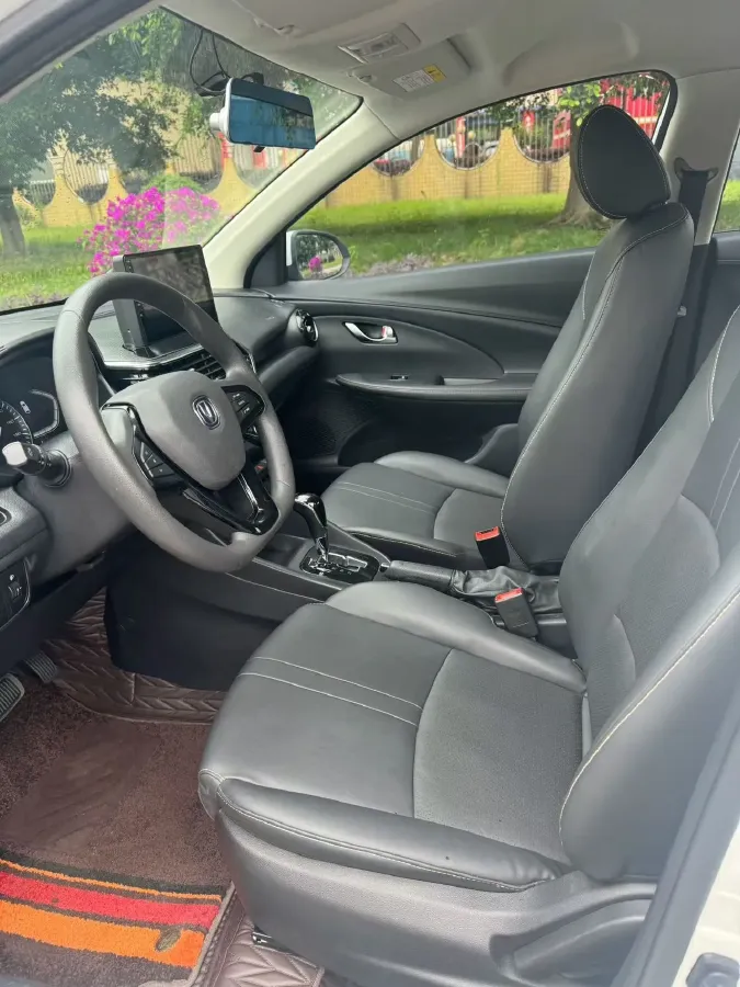 2019 ChangAn Alsvin 1.5L 107HP L4 5DCT,autocango,china used car exporter,china ev exporter,chinese used car exporter,chinese used ev exporter