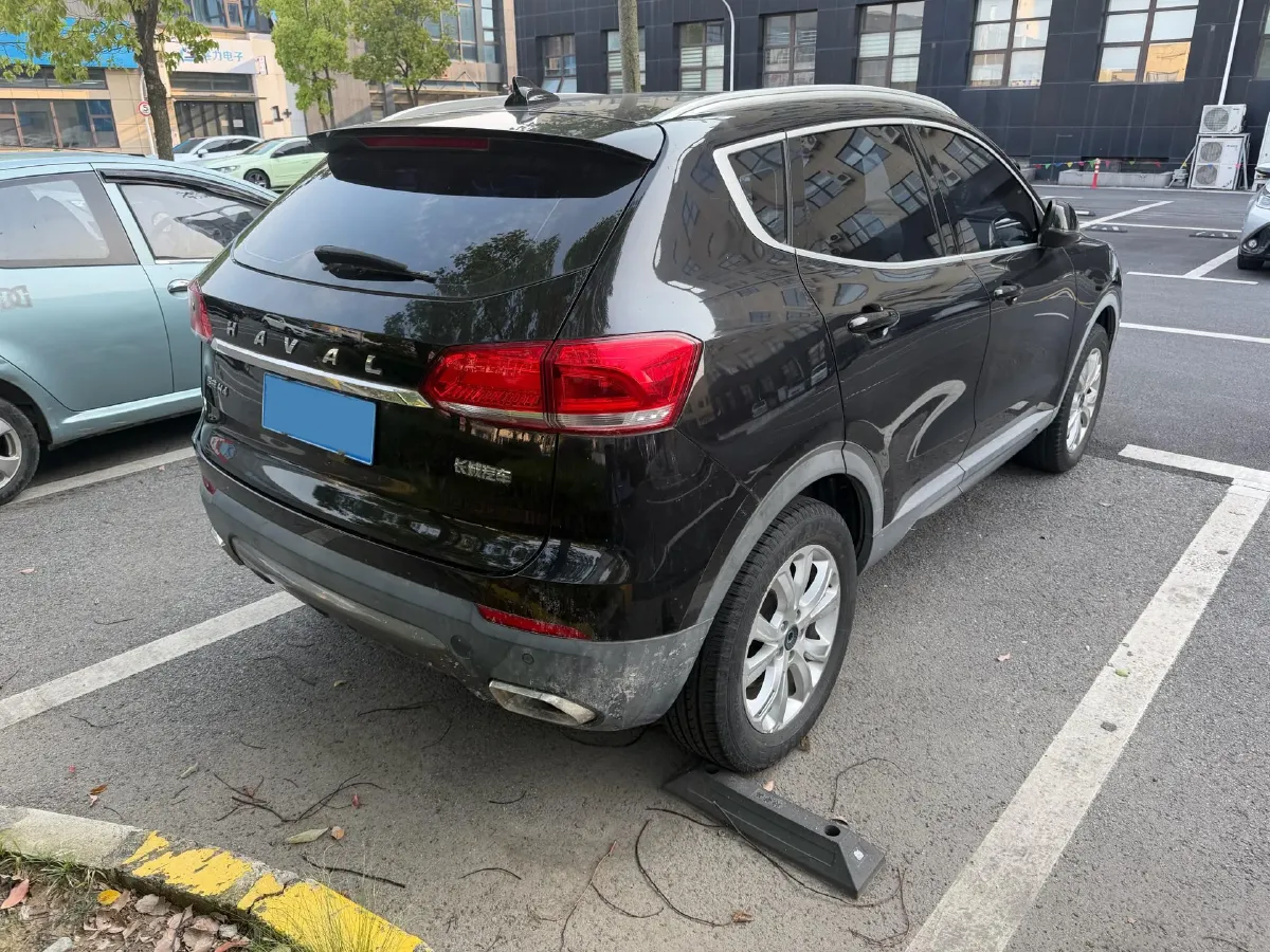 2018 Haval H4 1.5T 169HP L4 7DCT,autocango,china used car exporter,china ev exporter,chinese used car exporter,chinese used ev exporter