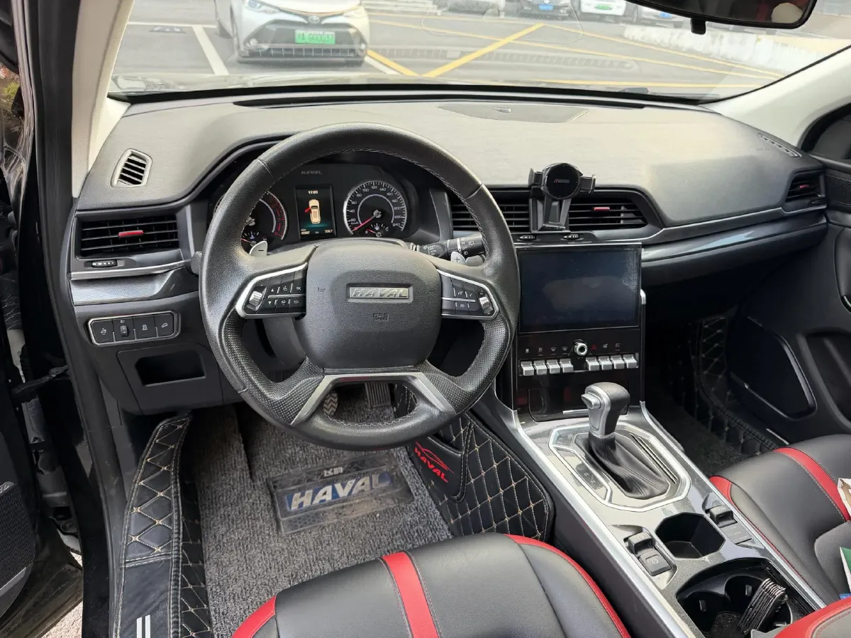 2018 Haval H4 1.5T 169HP L4 7DCT,autocango,china used car exporter,china ev exporter,chinese used car exporter,chinese used ev exporter