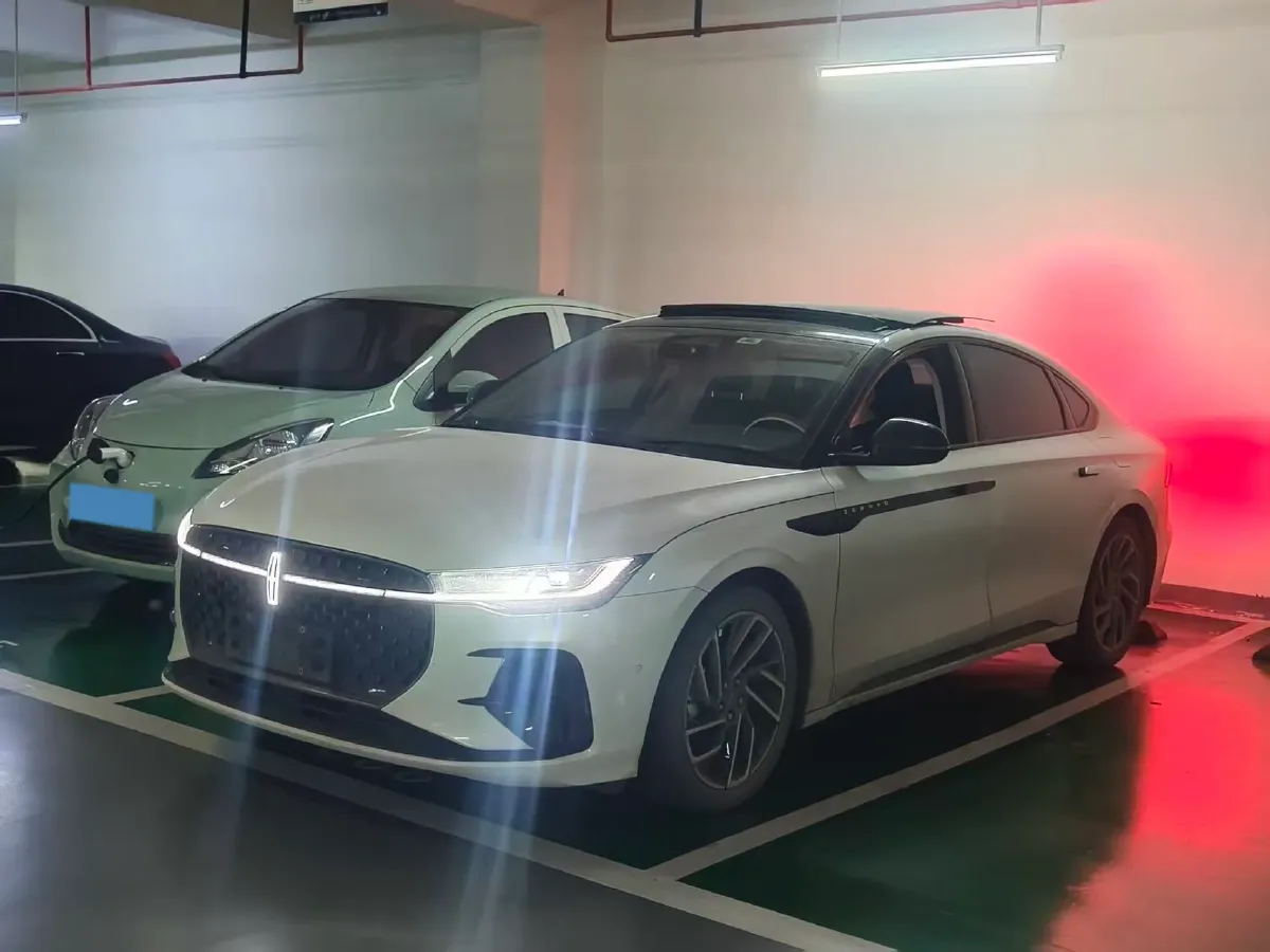 2022 Lincoln Z 2.0T 246HP L4 8AT,autocango,china used car exporter,china ev exporter,chinese used car exporter,chinese used ev exporter