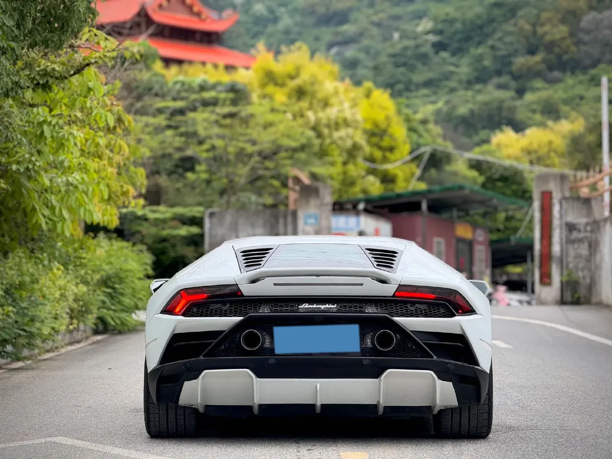 2020 Lamborghini Huracán 5.2L 611HP V10 7DCT,autocango,china used car exporter,china ev exporter,chinese used car exporter,chinese used ev exporter