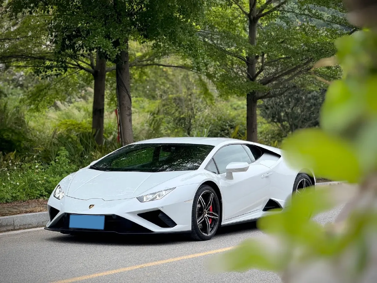 2020 Lamborghini Huracán 5.2L 611HP V10 7DCT,autocango,china used car exporter,china ev exporter,chinese used car exporter,chinese used ev exporter