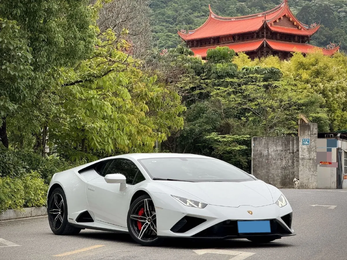 2020 Lamborghini Huracán 5.2L 611HP V10 7DCT,autocango,china used car exporter,china ev exporter,chinese used car exporter,chinese used ev exporter