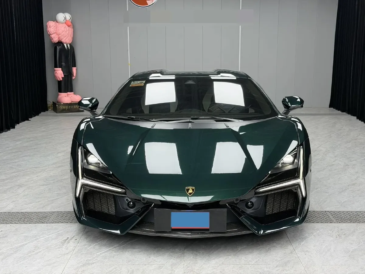 2023 Lamborghini Revuelto 6.5L 826HP V12 8DCT PHEV 3.8KWH,autocango,china used car exporter,china ev exporter,chinese used car exporter,chinese used ev exporter