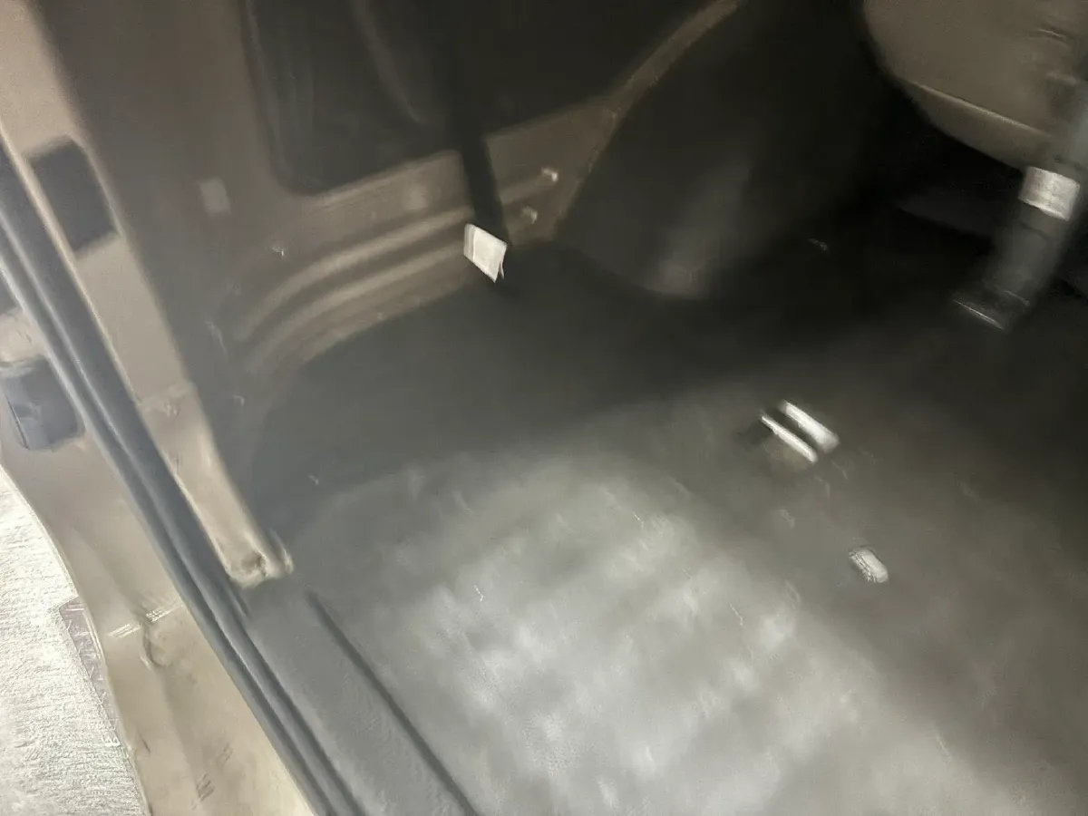 2018 WuLing RongGuang V 1.5L 112HP L4 5MT,autocango,china used car exporter,china ev exporter,chinese used car exporter,chinese used ev exporter