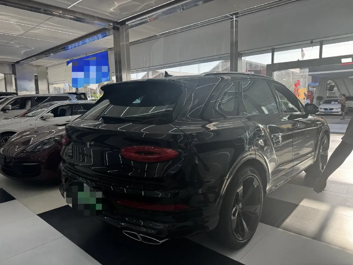 2021 Bentley Bentayga 3.0T 340HP V6 8AT PHEV 17.3KWH,autocango,china used car exporter,china ev exporter,chinese used car exporter,chinese used ev exporter