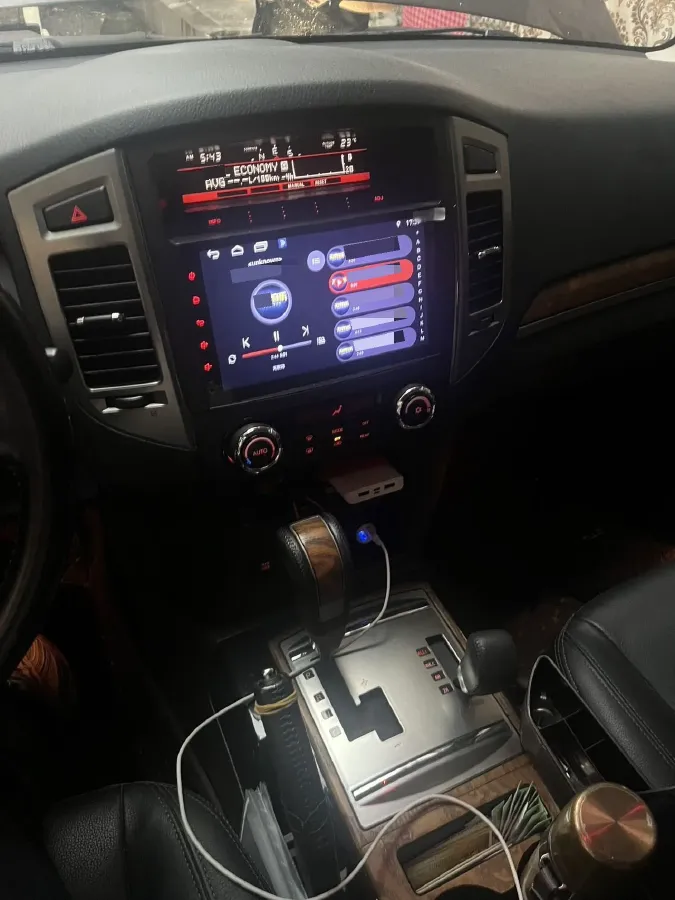 2016 Mitsubishi Pajero 3.0L 174HP V6 5AT,autocango,china used car exporter,china ev exporter,chinese used car exporter,chinese used ev exporter