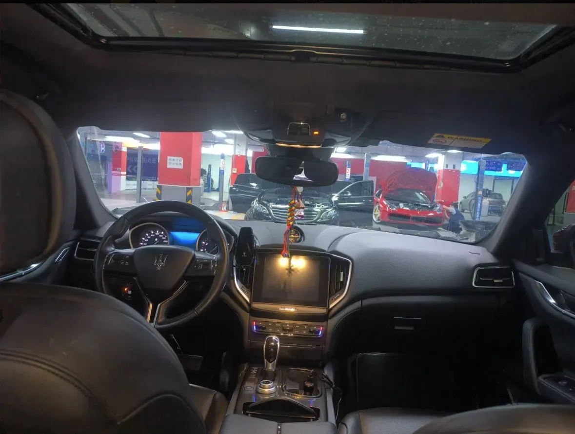 2018 Maserati Ghibli 3.0T 350HP V6 8AT,autocango,china used car exporter,china ev exporter,chinese used car exporter,chinese used ev exporter