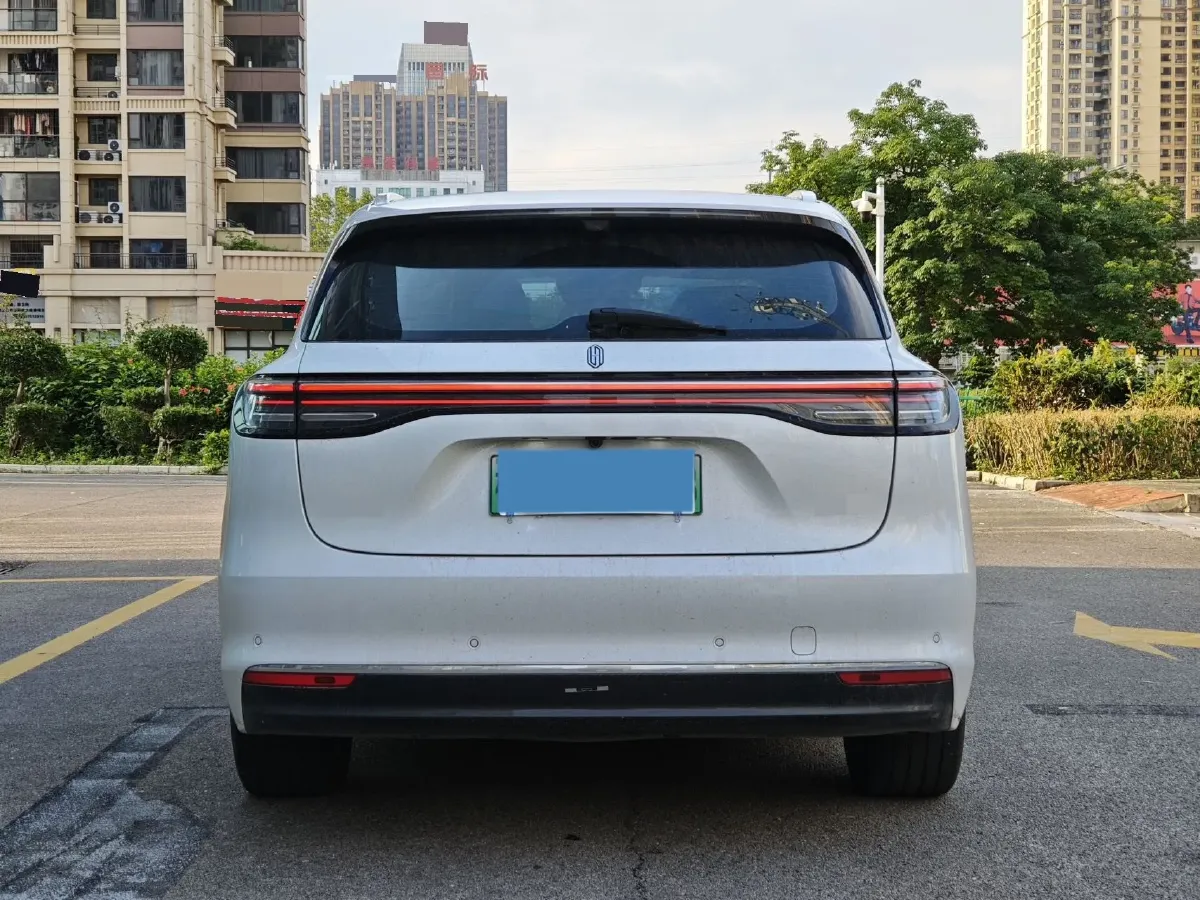 2025 HIMA Shangjie H5 BEV,autocango,china used car exporter,china ev exporter,chinese used car exporter,chinese used ev exporter
