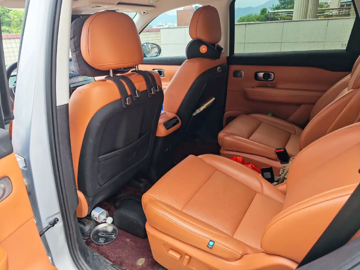 2024 Leapmotor C16 BEV 67.7KWH,autocango,china used car exporter,china ev exporter,chinese used car exporter,chinese used ev exporter