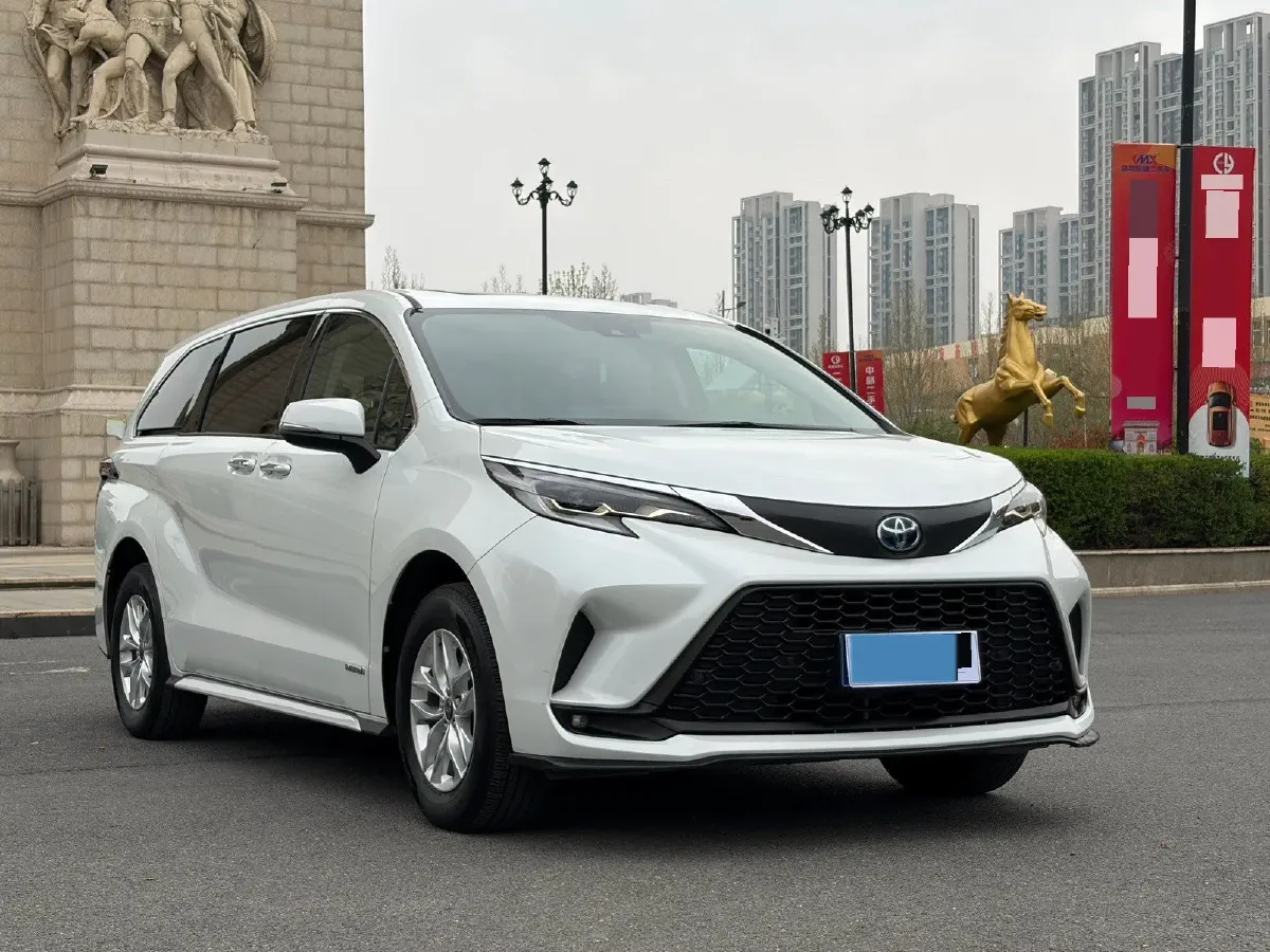 2024 Toyota Granvia 2.5L 189HP L4 E-CVT Hybrid,autocango,china used car exporter,china ev exporter,chinese used car exporter,chinese used ev exporter