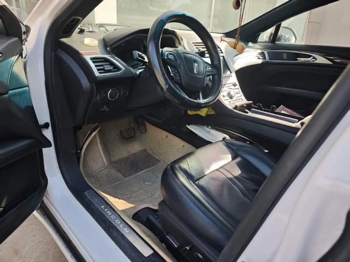 2019 BMW X2 1.5T 140HP L3 7DCT,autocango,china used car exporter,china ev exporter,chinese used car exporter,chinese used ev exporter