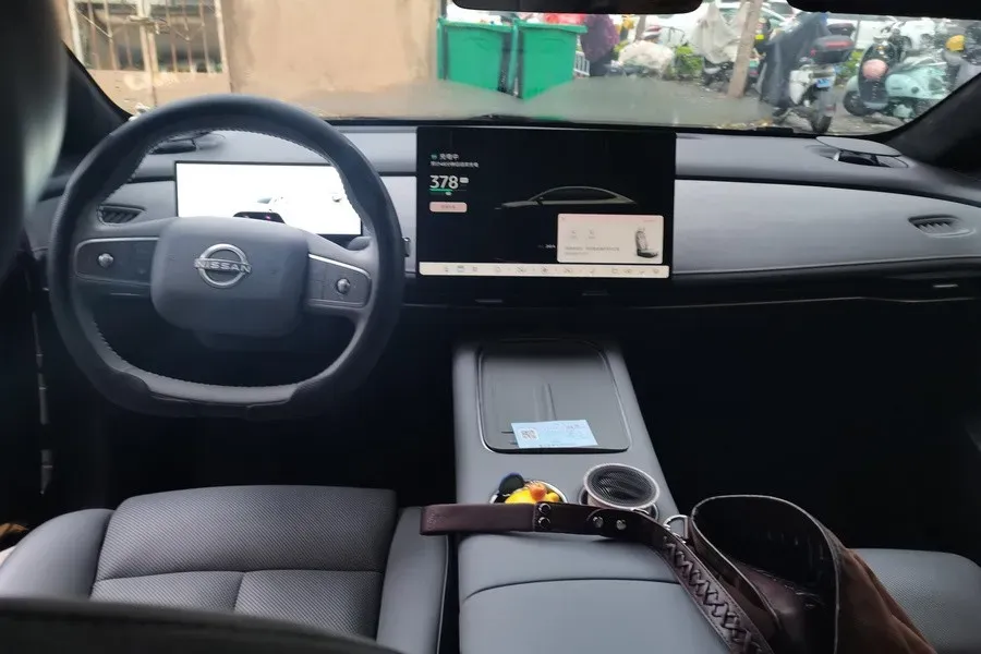 2025 Nissan N7 BEV 73KWH,autocango,china used car exporter,china ev exporter,chinese used car exporter,chinese used ev exporter