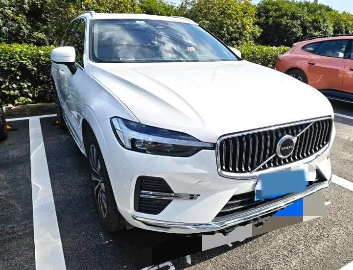 2023 Volvo XC60 2.0T 250HP L4 8AT,autocango,china used car exporter,china ev exporter,chinese used car exporter,chinese used ev exporter