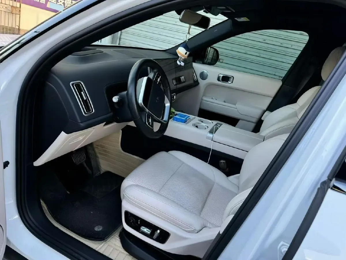 2023 Li L7 Range Extended 154HP REEV 40.9KWH,autocango,china used car exporter,china ev exporter,chinese used car exporter,chinese used ev exporter