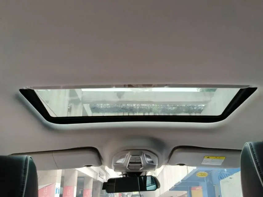 2022 Venucia T60 1.6L 126HP L4 CVT,autocango,china used car exporter,china ev exporter,chinese used car exporter,chinese used ev exporter