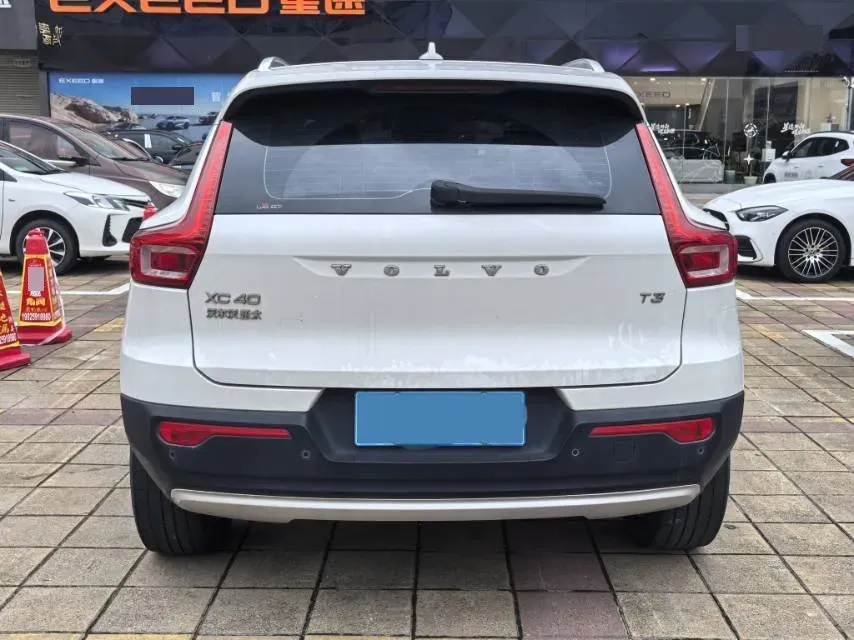 2020 Volvo XC40 1.5T 163HP L3 8AT,autocango,china used car exporter,china ev exporter,chinese used car exporter,chinese used ev exporter