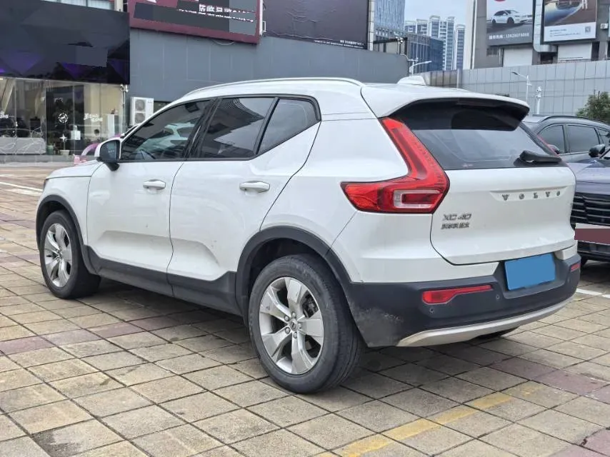 2020 Volvo XC40 1.5T 163HP L3 8AT,autocango,china used car exporter,china ev exporter,chinese used car exporter,chinese used ev exporter