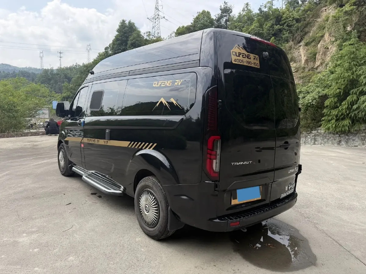 2024 Ford TransitT8 2.3T 174HP L4 8AT,autocango,china used car exporter,china ev exporter,chinese used car exporter,chinese used ev exporter