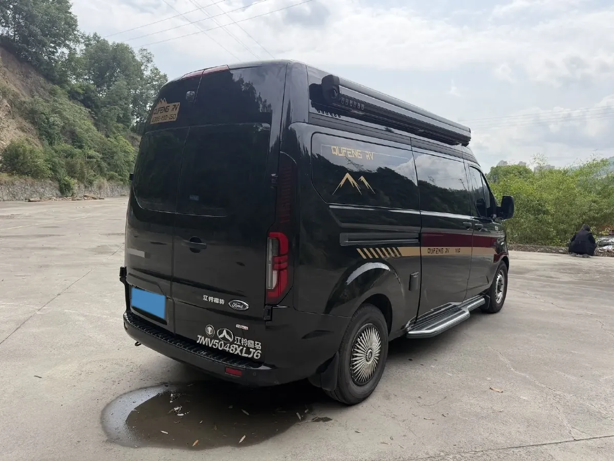 2024 Ford TransitT8 2.3T 174HP L4 8AT,autocango,china used car exporter,china ev exporter,chinese used car exporter,chinese used ev exporter