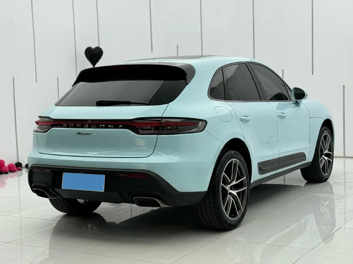 2022 Porsche Macan 2.0T 265HP L4 7DCT,autocango,china used car exporter,china ev exporter,chinese used car exporter,chinese used ev exporter