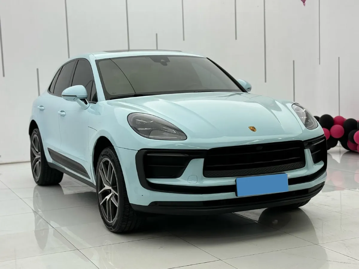 2022 Porsche Macan 2.0T 265HP L4 7DCT,autocango,china used car exporter,china ev exporter,chinese used car exporter,chinese used ev exporter