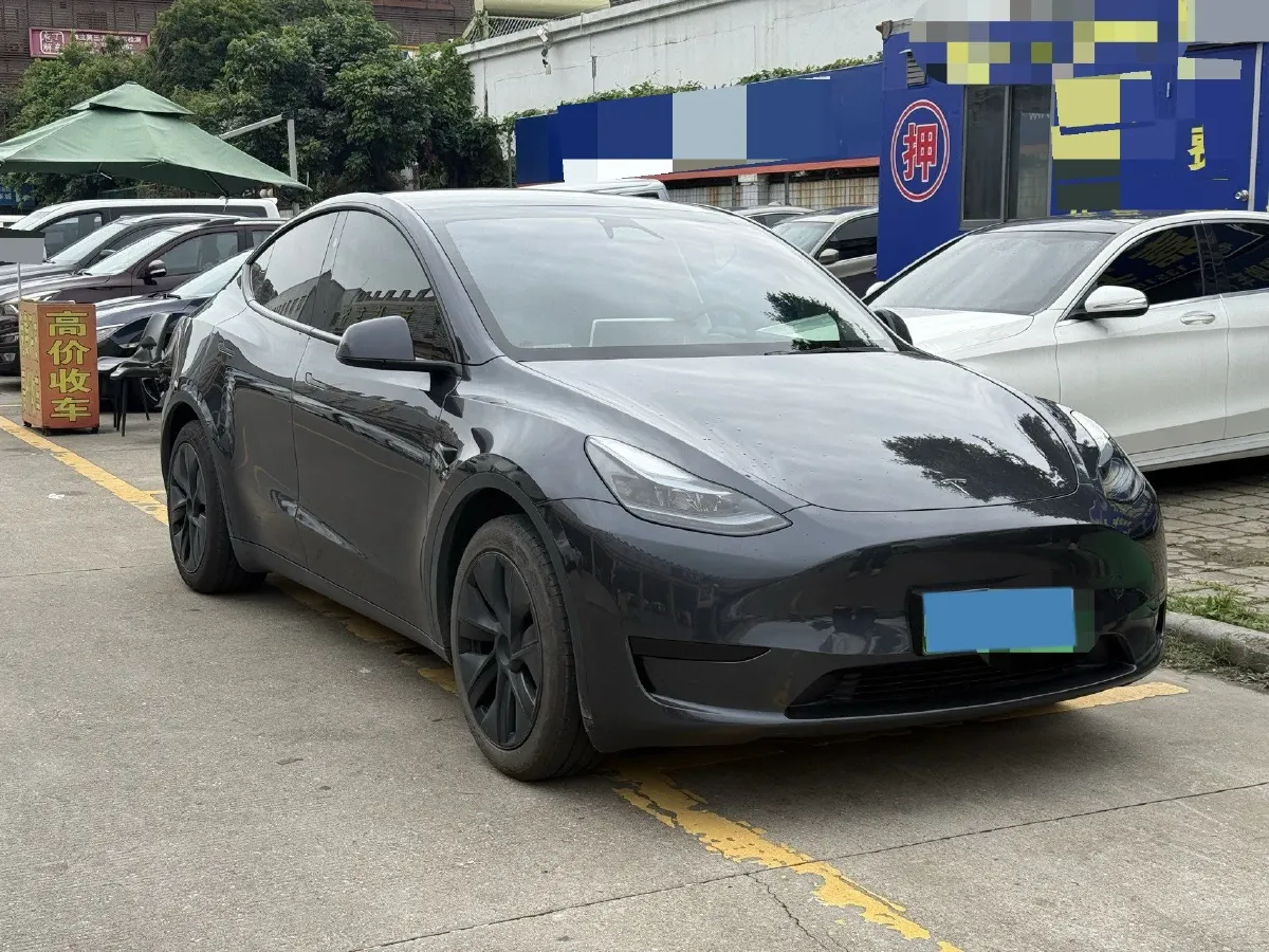2024 Iveco OuSheng BEV 77.28KWH,autocango,china used car exporter,china ev exporter,chinese used car exporter,chinese used ev exporter