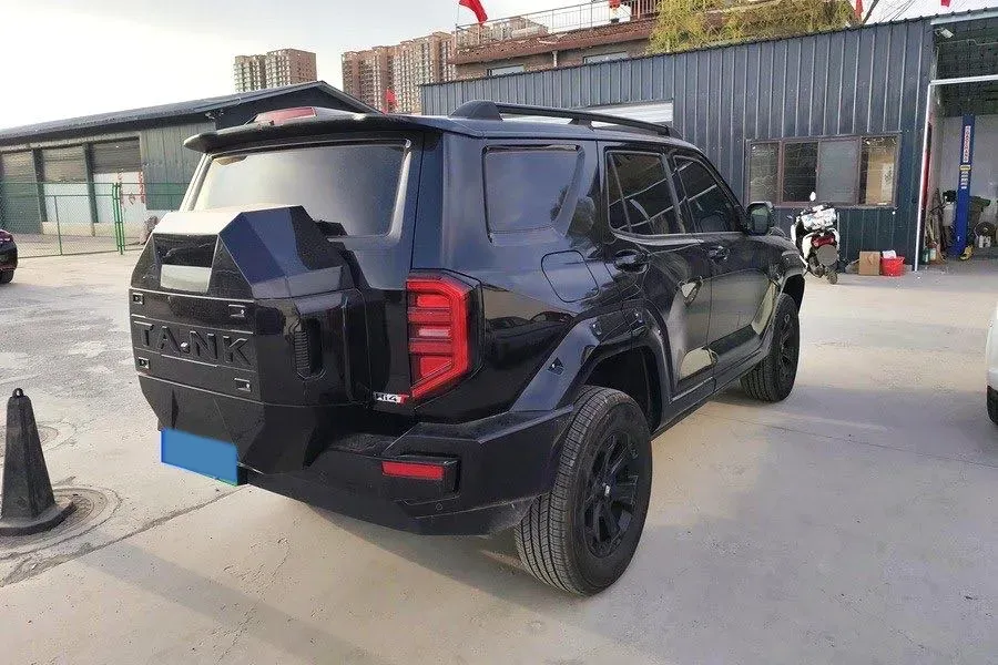 2024 Tank 400 2.0T 252HP L4 9AT PHEV 36.7/37.1KWH,autocango,china used car exporter,china ev exporter,chinese used car exporter,chinese used ev exporter