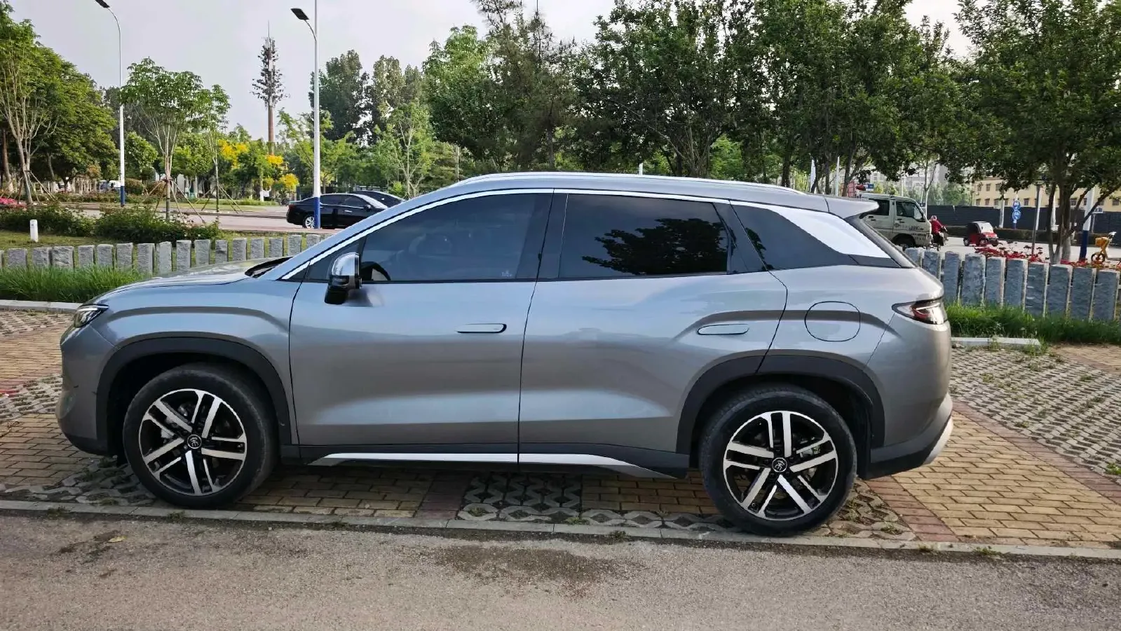 2024 BYD SongL DM-i 1.5L 101HP L4 E-CVT PHEV 18.3KWH,autocango,china used car exporter,china ev exporter,chinese used car exporter,chinese used ev exporter