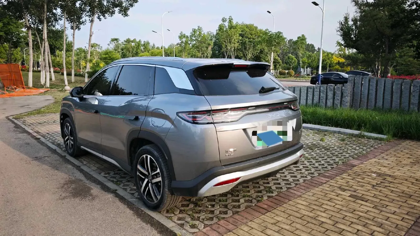 2024 BYD SongL DM-i 1.5L 101HP L4 E-CVT PHEV 18.3KWH,autocango,china used car exporter,china ev exporter,chinese used car exporter,chinese used ev exporter
