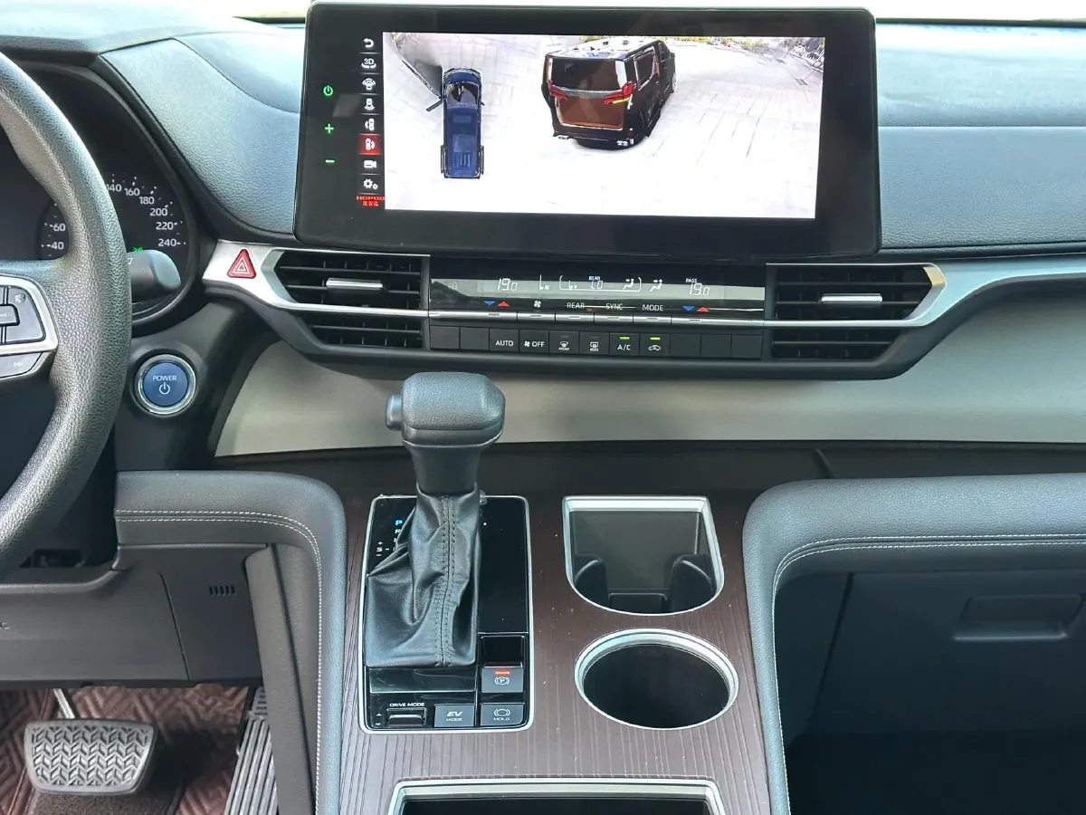 2024 Toyota Granvia 2.5L 189HP L4 E-CVT Hybrid,autocango,china used car exporter,china ev exporter,chinese used car exporter,chinese used ev exporter