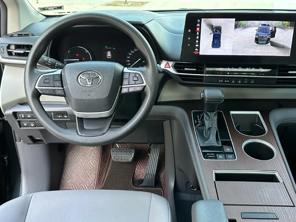 2024 Toyota Granvia 2.5L 189HP L4 E-CVT Hybrid,autocango,china used car exporter,china ev exporter,chinese used car exporter,chinese used ev exporter