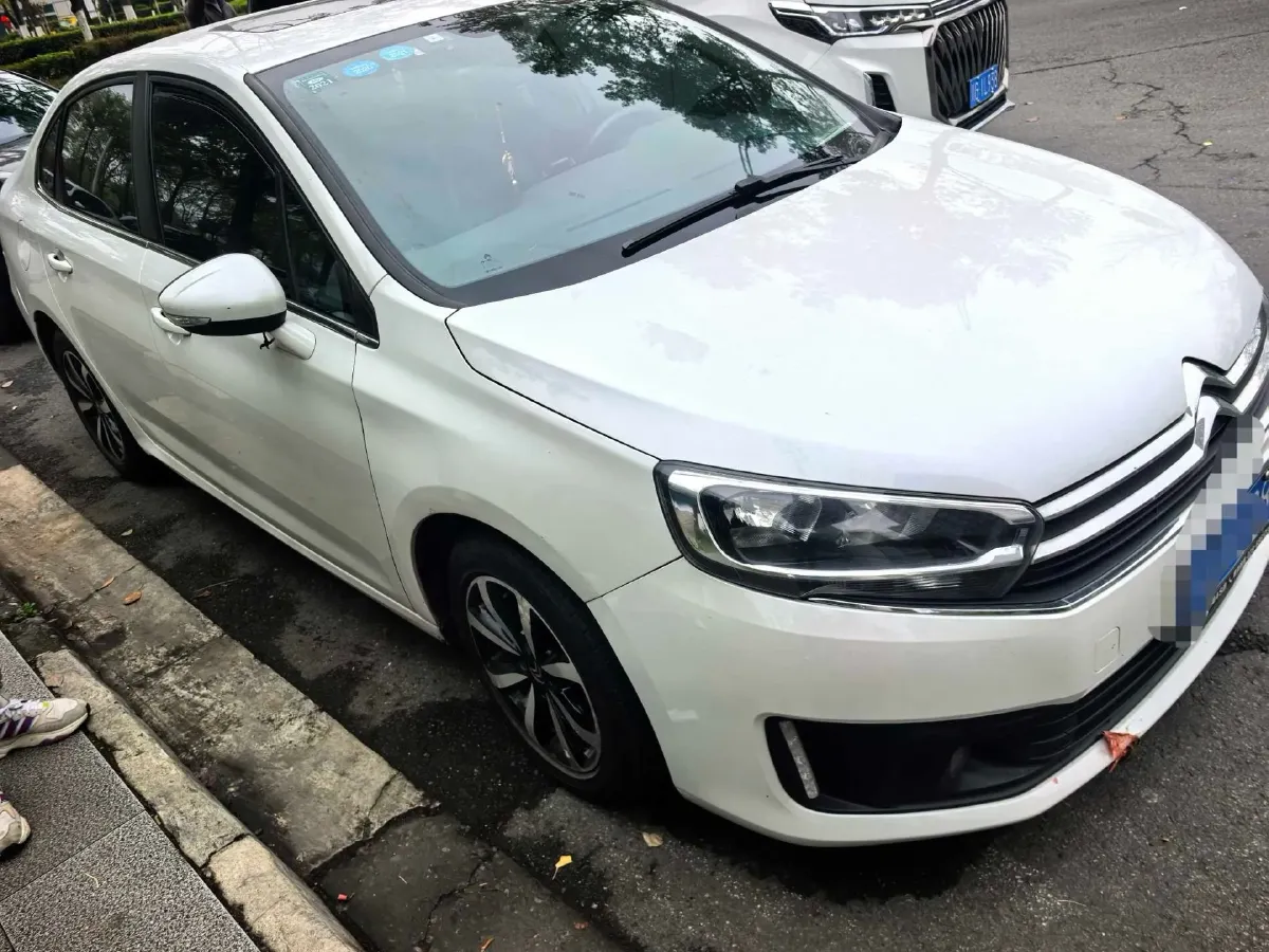 2018 Citroen C4 C-Quatre 1.6L 117HP L4 6AT,autocango,china used car exporter,china ev exporter,chinese used car exporter,chinese used ev exporter