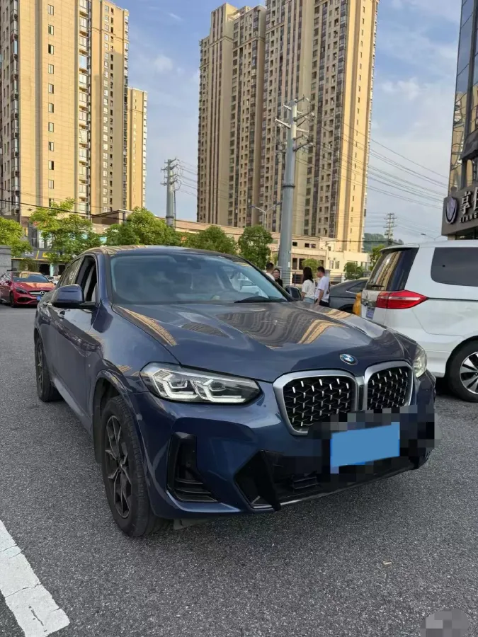 2022 BMW X4 2.0T 245HP L4 8AT,autocango,china used car exporter,china ev exporter,chinese used car exporter,chinese used ev exporter