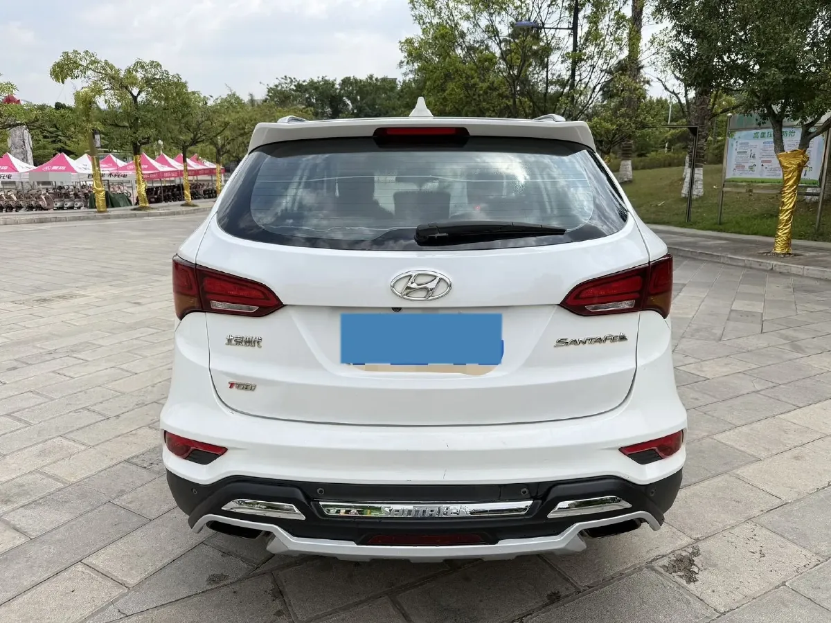 2017 Hyundai Santafe 2.0T 245HP L4 6AT,autocango,china used car exporter,china ev exporter,chinese used car exporter,chinese used ev exporter