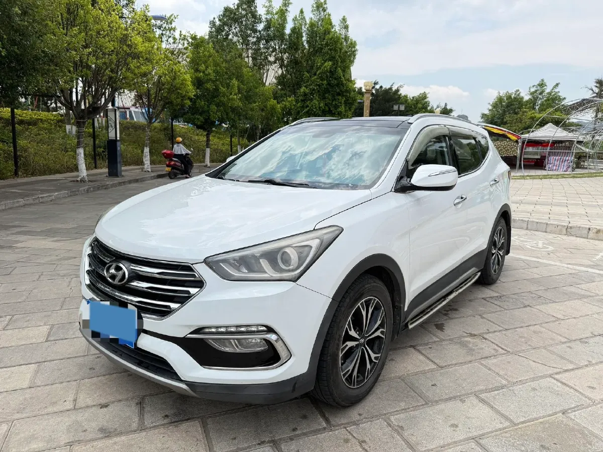 2017 Hyundai Santafe 2.0T 245HP L4 6AT,autocango,china used car exporter,china ev exporter,chinese used car exporter,chinese used ev exporter